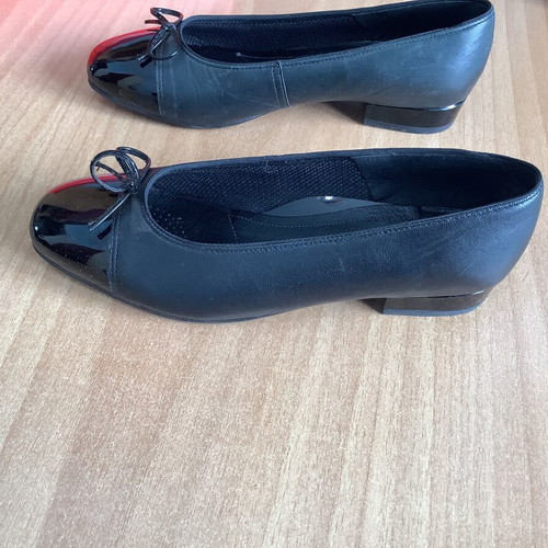 Aerosoles women's ballet flats like new, black, size 37.5