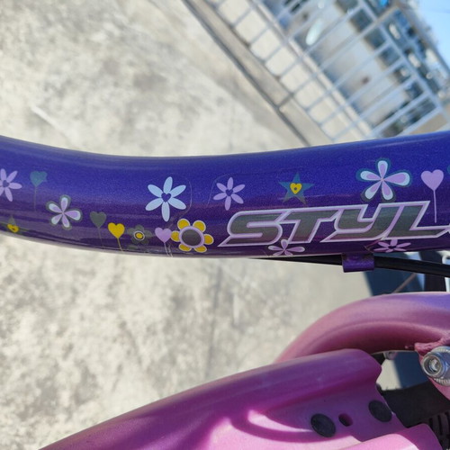 Style Mascot Kids Bicycle used, 16-18 inch wheels, purple and pink