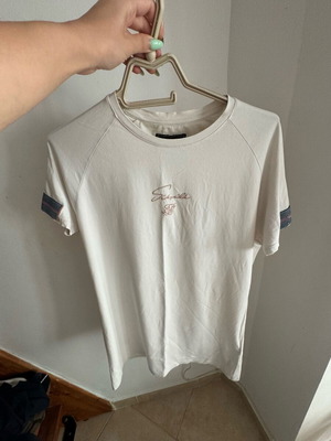 Sik Silk men's t-shirt small in excellent condition
