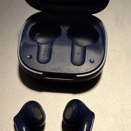 JBL Live Flex Bluetooth earbuds like new