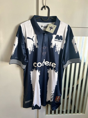 Monterrey jersey like new, authentic original