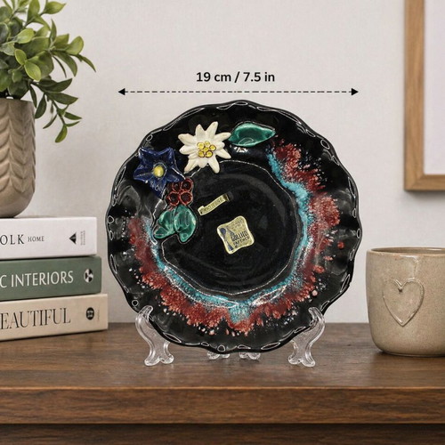 Gollico Fayence decorative plate 19 cm black like new