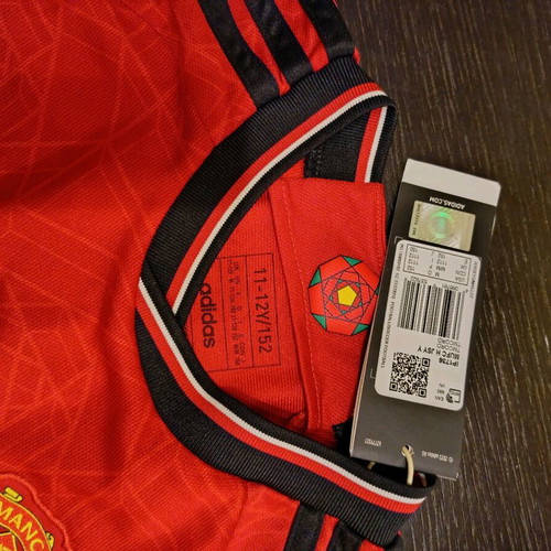 Manchester United Garnatco jersey new, age 11-12