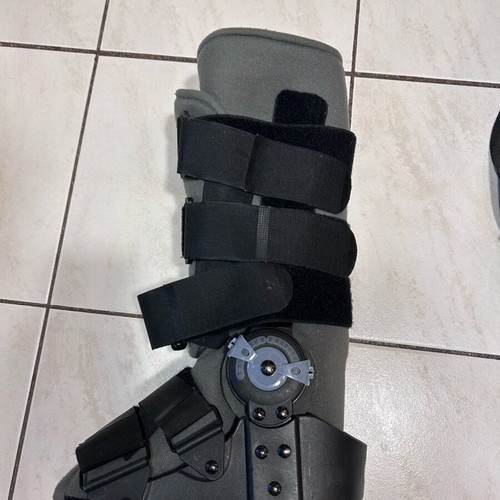 Ankle Brace Boot like new