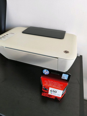 Принтер HP Ink Advantage 1515 скенер + подарък мастило