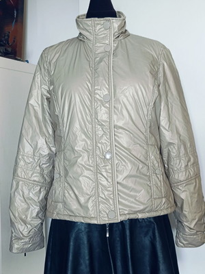 Mötivi jacket L like new, waterproof champagne pearl color