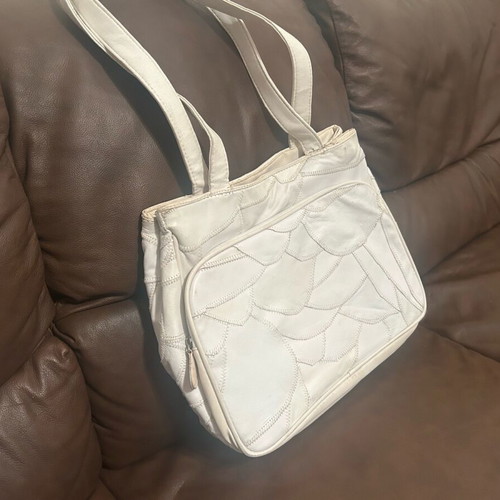 Leather purse used, white handbag