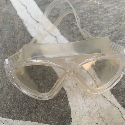 Sea masks used, one child size