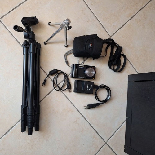 Panasonic Lumix DMC-TZ19 digital camera like new with Leica lens and tripod