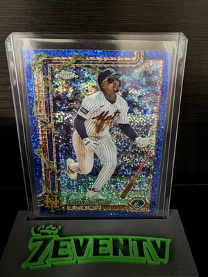 2025 Topps Chrome Francisco Lindor Blue Sparkle Refractor /199 baseball card