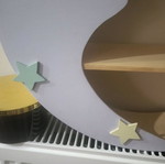 Decorative wall shelf like new for children's nursery room