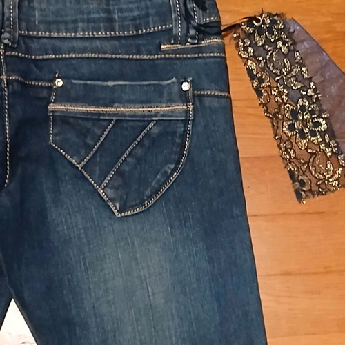 Kiss Miss skinny jeans new with strass embroidery, size 44 (XS)