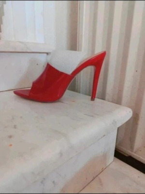 Red high heel shoes size 39 new