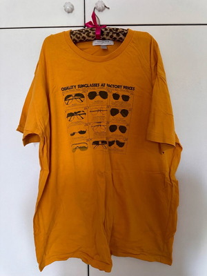 Von Dutch blouse yellow like new XL