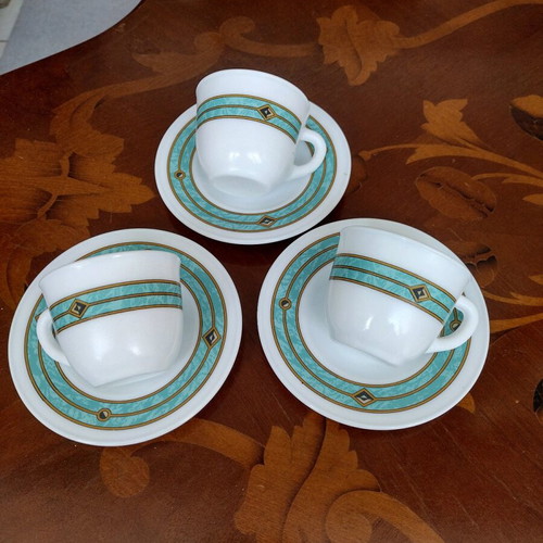 Set of 3 cups with saucers like new, Spain