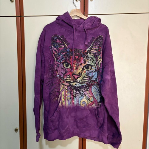The Mountain purple sweatshirt with colorful cat design XL like new