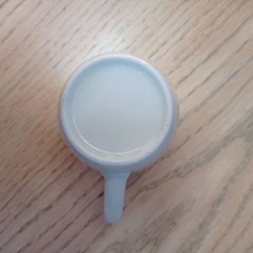 Cup mug new with leaf design