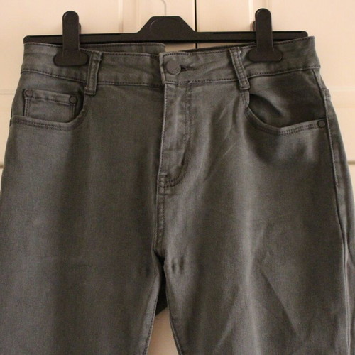 Jeans new gray, sizes L and XL