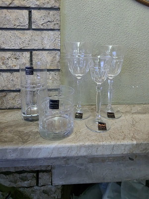 Set of 48 crystal glasses, 12 pieces per size