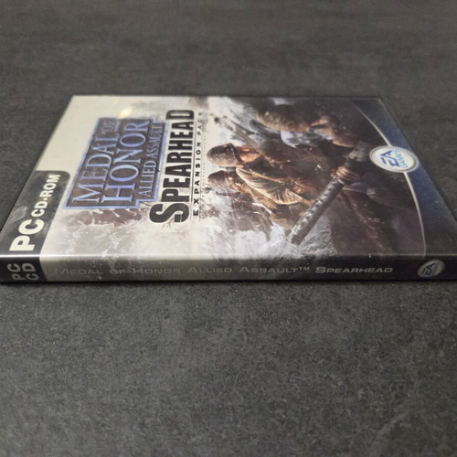 Medal of Honor Allied Assault Spearhead PC game used expansion 2002