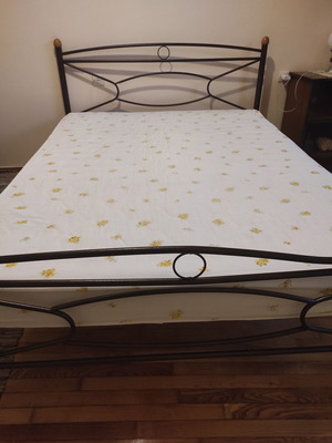 Double bed and single bed set, metal with slats