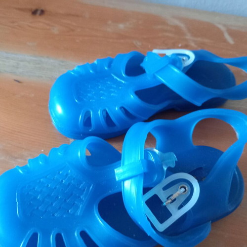 Buffalo children's beach shoes new, sizes 21/22, blue