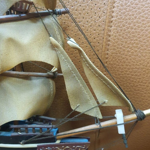 Vintage Cutty Sark 1869 ship model used, plastic