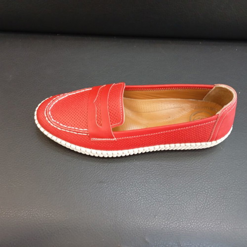 Ballerinas new, genuine leather inside and out, size 38