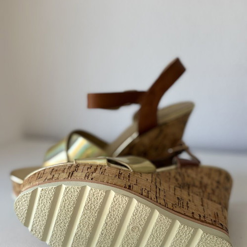 Platform sandals like new, size 40, brown and gold