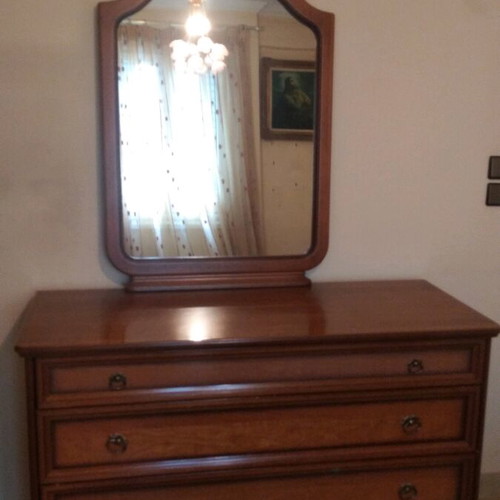 Mahogany dresser used with mirror