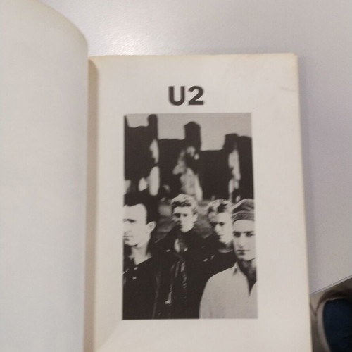 U2 book, Odos Panos edition