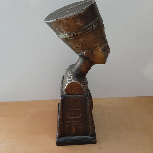Bronze bust of Nefertiti used with Egyptian Revival base