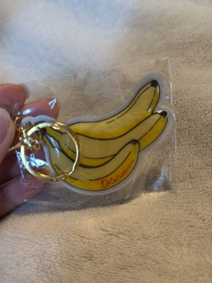 Karavan keychain with banana shape new