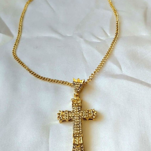 Impressive iced out style cross with zircon and two gold chains new