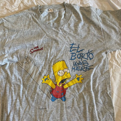 Grey T-shirt with The Simpsons print unisex used, size M