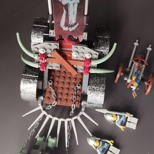 LEGO Castle Fantasy Era 7038 Troll Assault Wagon