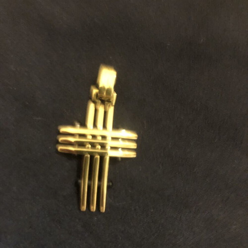 Unisex Faux Gold Cross Pendant like new