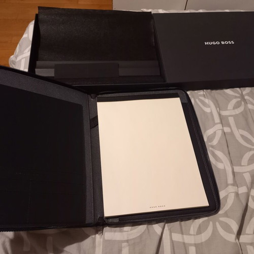 Hugo Boss A4 notebook collectible new with leather case