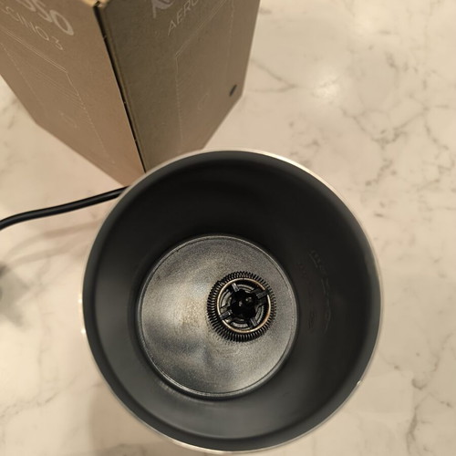 Nespresso Aeroccino 3 milk frother like new