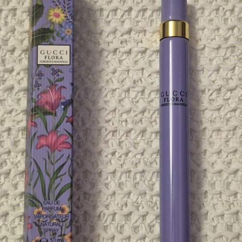 Gucci Flora Gorgeous Magnolia Eau de Parfum 10ml new mini perfume