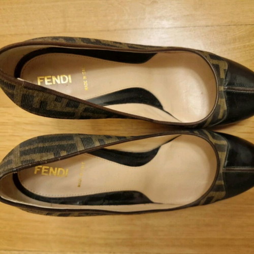 Fendi leather brown pumps used, size 39