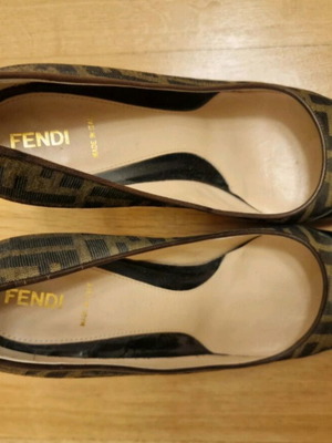 Fendi leather brown pumps used, size 39
