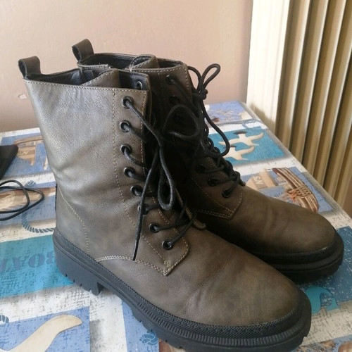 Voi and Noi women's leather boots like new, brown, size 39