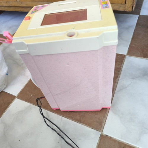 Vintage Barbie Washing Machine like new