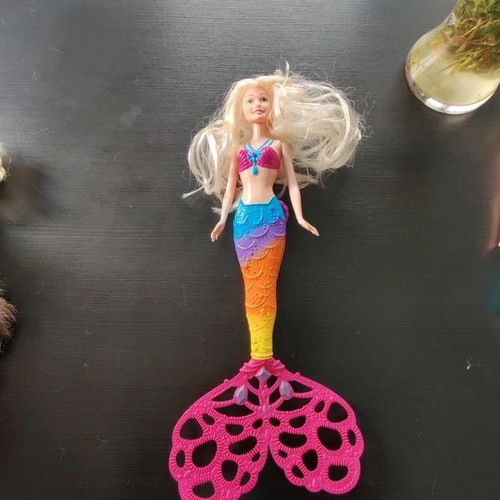 Bubble-tastic Mermaid for bubbles like new with colorful tail