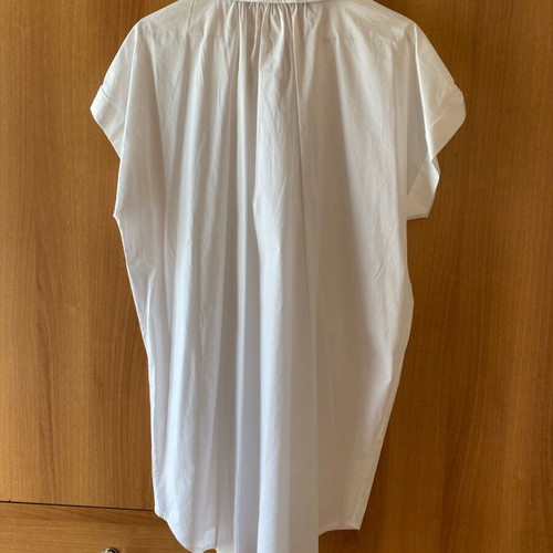 White long shirt-tunic new, one size, cotton blend