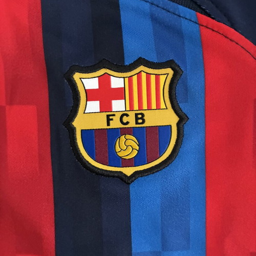 Barcelona Kids Football Kit new, official T-shirt and shorts M 110-116cm