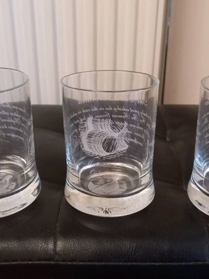Vintage Famous Grouse collectible whiskey glasses set of 3, new