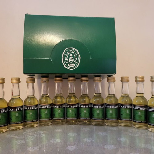 Chartreuse liqueur miniatures new, set of 12 x 30ml