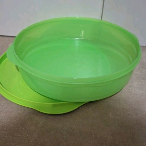 Tupperware new for storing sweets, pies, cakes, and meats